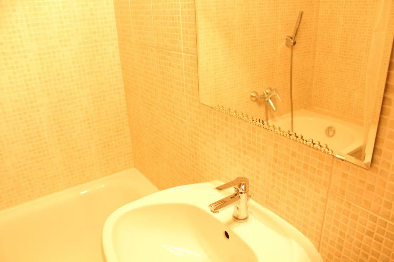 Apartamento Yasmine Flat Budapest Exterior foto