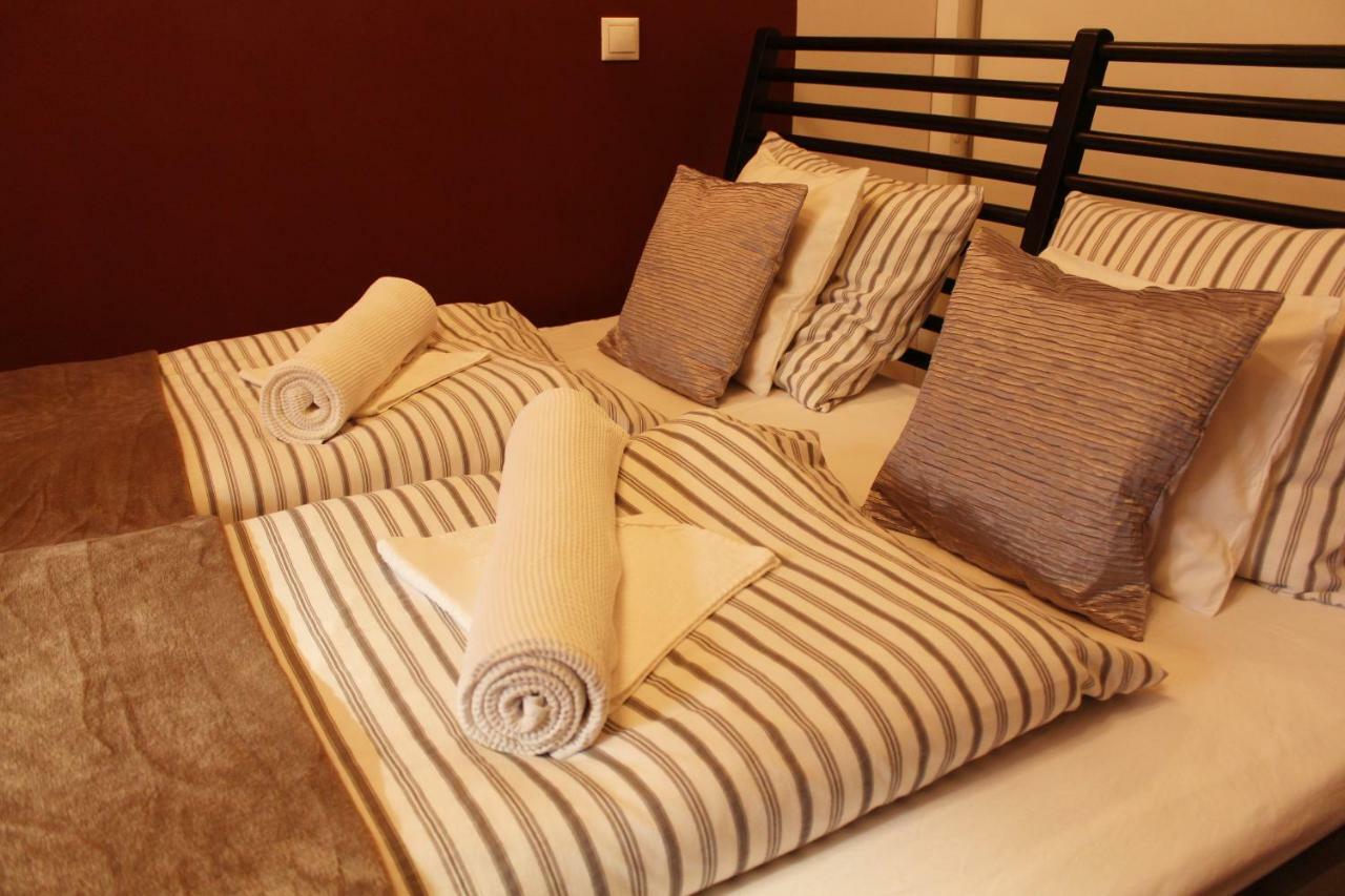 Apartamento Yasmine Flat Budapest Exterior foto